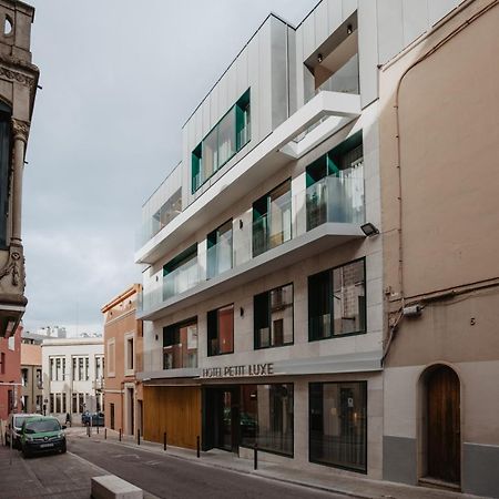 Hotel Petit Luxe Terrassa Luaran gambar